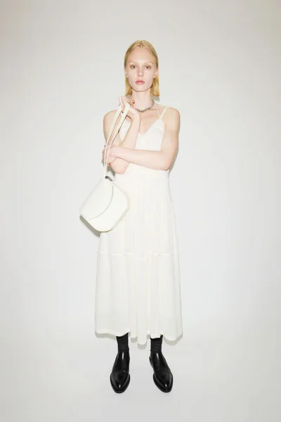 Look 14